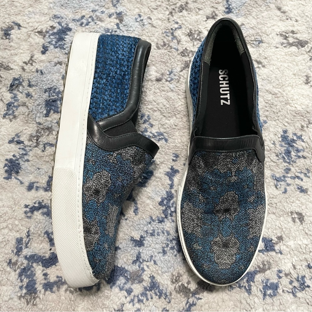 Schutz Knit Leather-Trim Slip-On Platform Sneaker Shoe Size 8.5 Blue